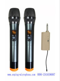 China C9 / professional &amp; easy-set-up universal  UHF wireless microphone  with 16 selectable frequency with two handhelds supplier