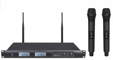 China LS-7400 fixed frequency UHF dual channel wireless microphone system with LCD display /rack mountable / Lavalier Mic supplier